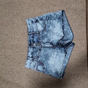 High waisted denim shorts